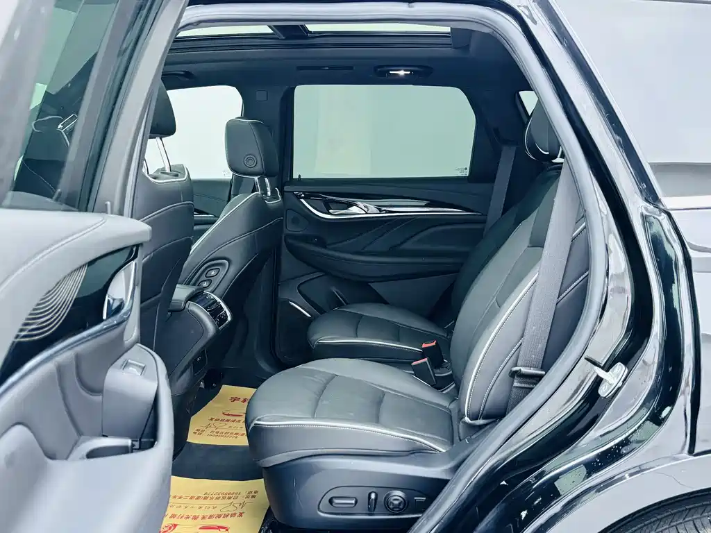 Buick Buick Envision Plus 2022 652T AWD Premium Flagship 6-seater 2023 - thumbnail 14