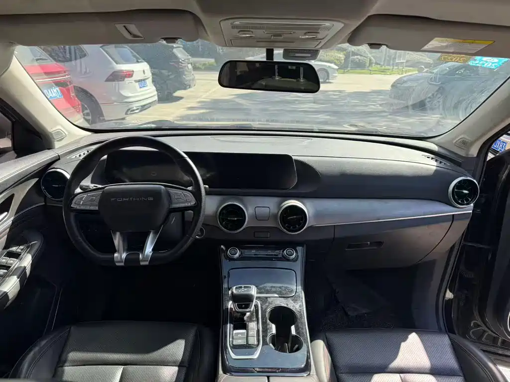 Dongfeng Fengxing Fengxing T5 EVO 2021 1.5TD DCT Platinum Edition 2021 - thumbnail 4