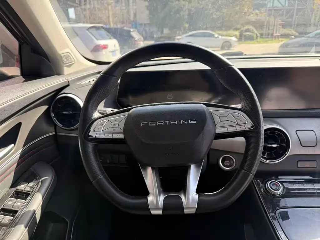 Dongfeng Fengxing Fengxing T5 EVO 2021 1.5TD DCT Platinum Edition 2021 - thumbnail 14