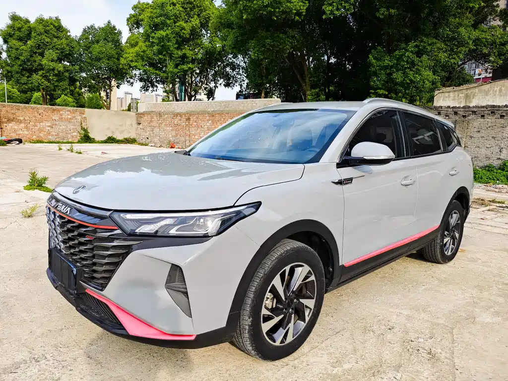 Dongfeng Fengshen Dongfeng Fengshen AX7 2022 Mah Edition 1.5T DCT DF41 2022 - thumbnail 2