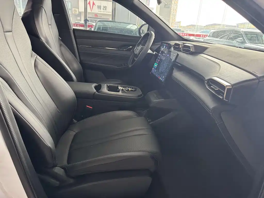Dongfeng Fengshen DFSK L7 2025 518 Joyride Edition 2025 - thumbnail 18