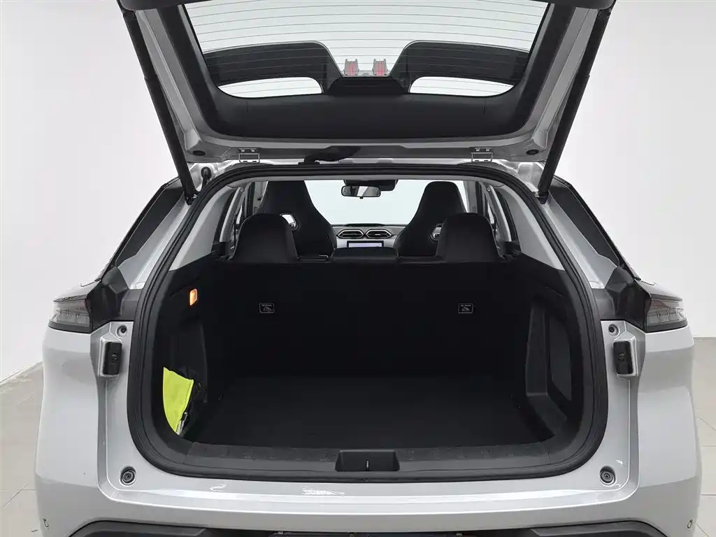 Dongfeng Fengshen HAO HAN 2023 DH-i 1.5T Premium Edition 2023 - thumbnail 16