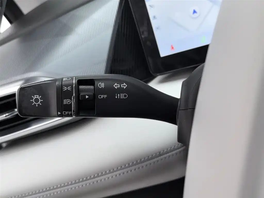 Dongfeng Fengshen HAO HAN 2023 DH-i 1.5T Premium Edition 2023 - thumbnail 21
