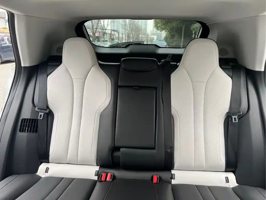 Dongfeng Fengshen HAO HAN 2023 DH-i 1.5T Prestige Edition 2023 - thumbnail 19