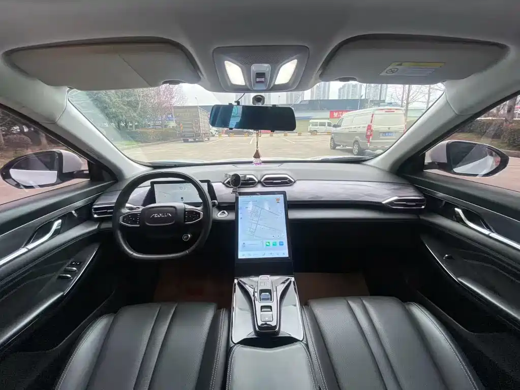 Dongfeng Fengshen HAO HAN 2023 DH-i 1.5T Luxury Edition 2023 - thumbnail 5
