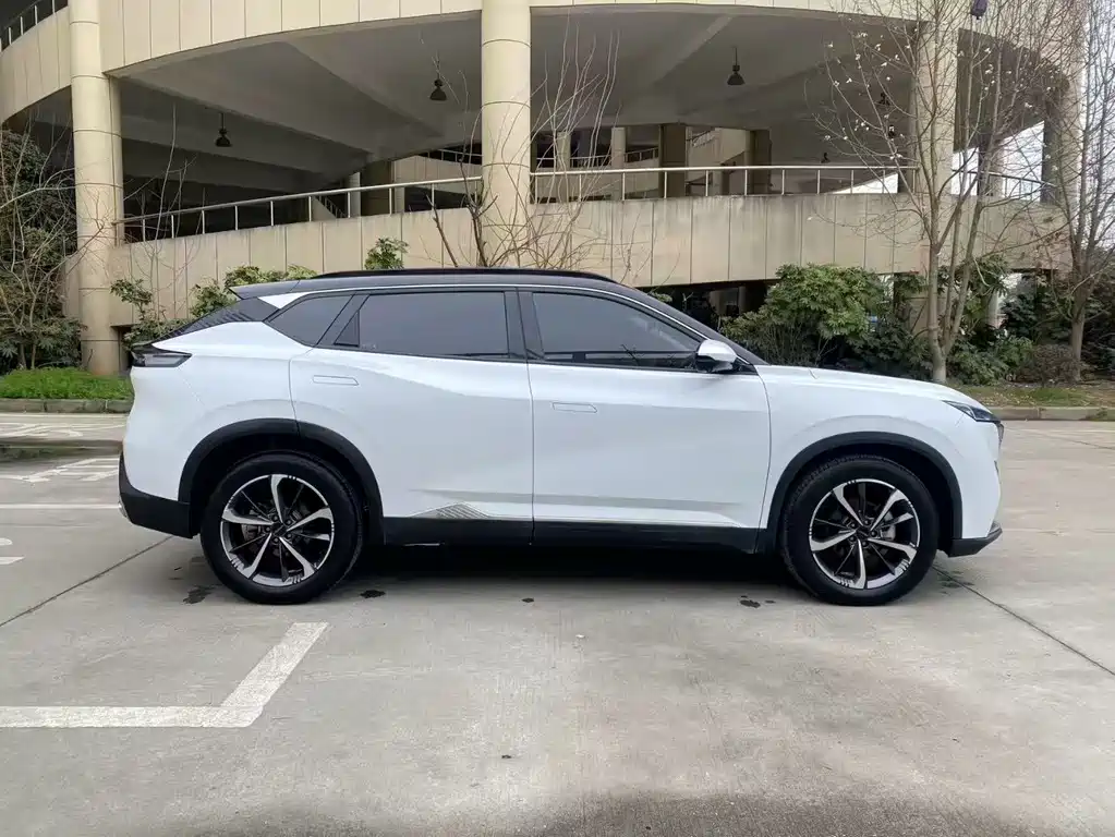 Dongfeng Fengshen HAO HAN 2023 DH-i 1.5T Luxury Edition 2023 - thumbnail 7