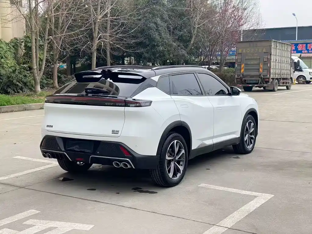 Dongfeng Fengshen HAO HAN 2023 DH-i 1.5T Luxury Edition 2023 - thumbnail 9