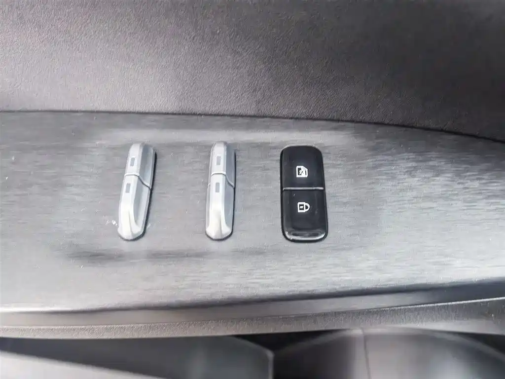 DF Motor Fengshen DFSK L7X 2026 530km Luxury Edition 2026 - thumbnail 9