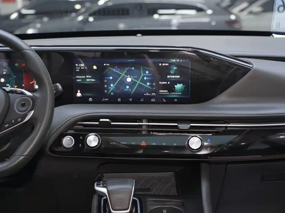 Dongfeng Fengshen Haoji 2022 Mahle Hybrid 1.5T MHD Dream Edition 2023 - thumbnail 17