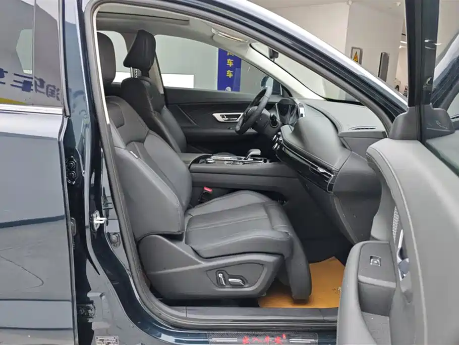 Dongfeng Fengshen Haoji 2022 Mach Dual Engine 1.5T MHD Dream Edition 2022 - thumbnail 8