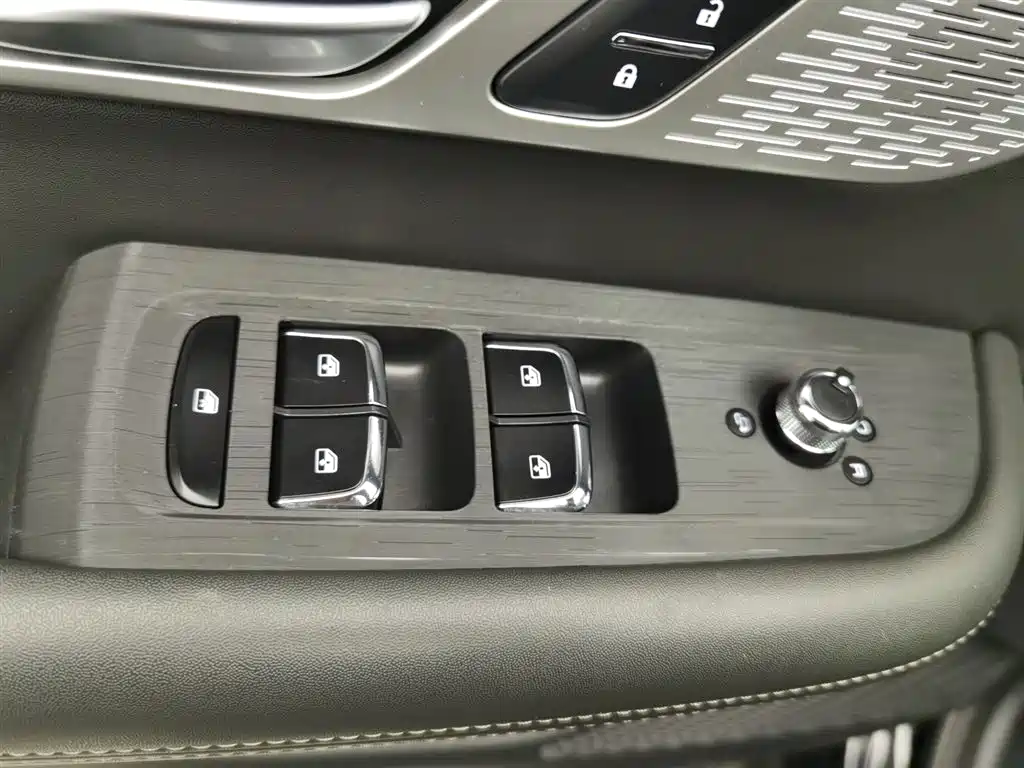 Dongfeng Fengshen Haoji 2024 Mahindra Power 1.5T Premium 2024 - thumbnail 9