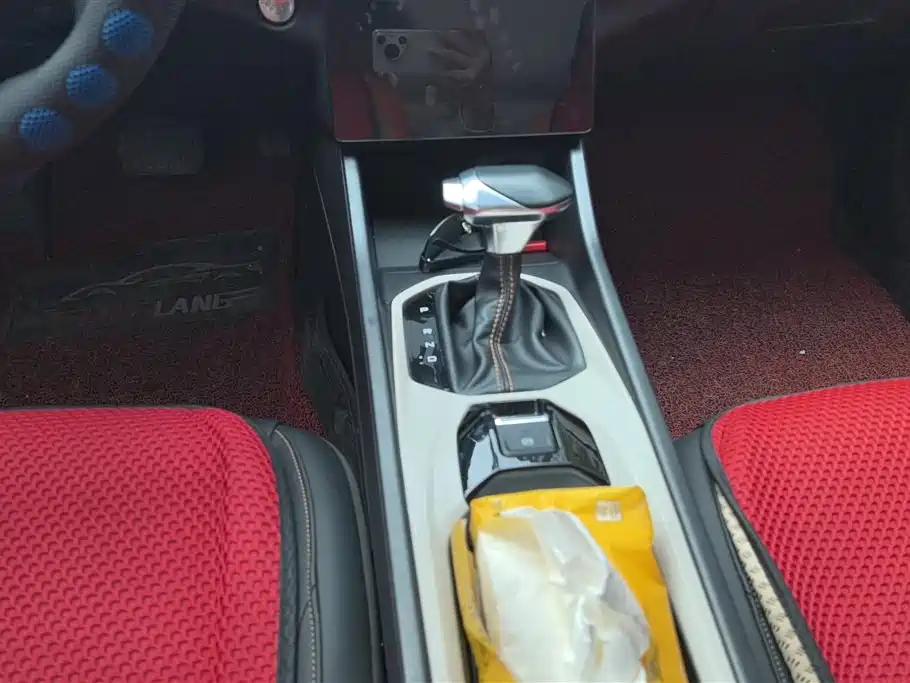 Dongfeng Fengshen E-Shine GS 2023 Mahle Edition 1.5L Automatic Wealth Creation Edition 2023 - thumbnail 16
