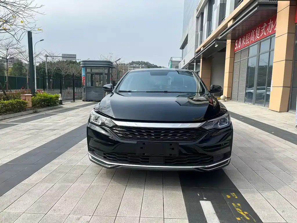 Dongfeng Fengshen E-Shine MAX 2022 1.5T Super Cool Dad Edition 2022