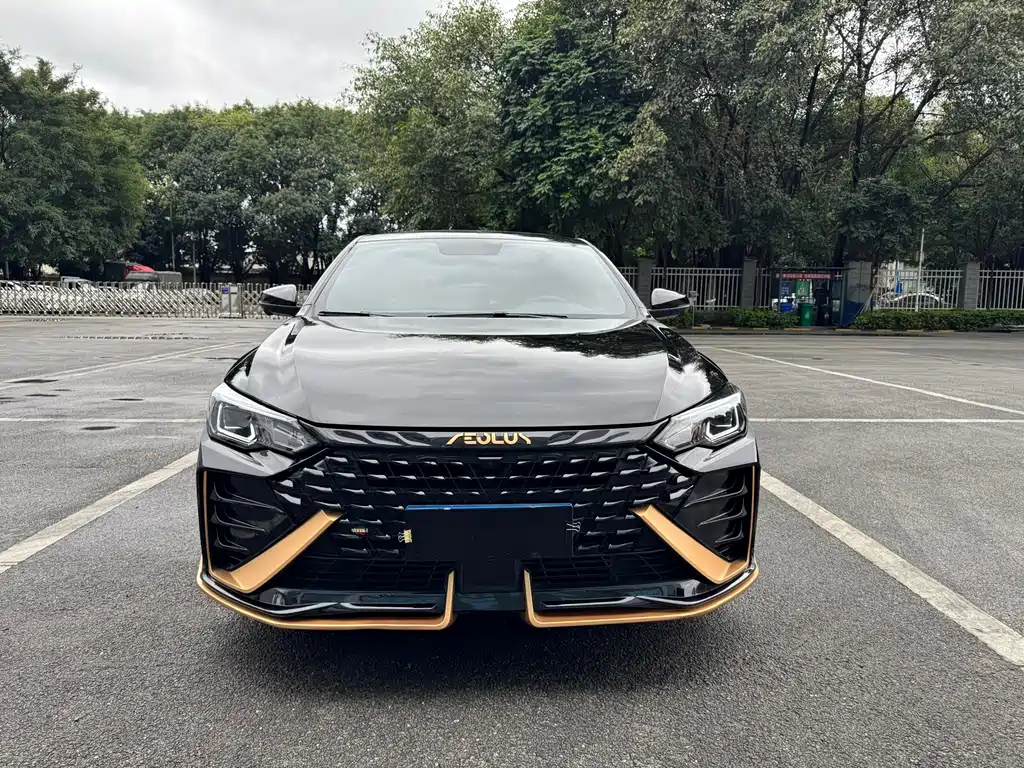Dongfeng Fengshen E-Shine MAX 2021 1.5T Dark Night Holy Light Edition (Hybrid) 2021 - thumbnail 2