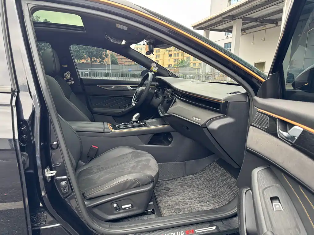 Dongfeng Fengshen E-Shine MAX 2021 1.5T Dark Night Holy Light Edition (Hybrid) 2021 - thumbnail 7