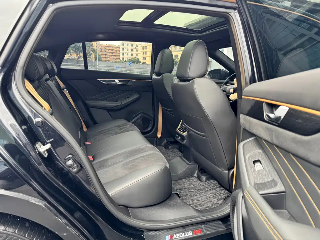 Dongfeng Fengshen E-Shine MAX 2021 1.5T Dark Night Holy Light Edition (Hybrid) 2021 - thumbnail 9