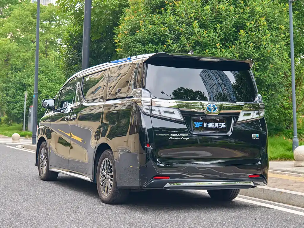 Toyota Alphard 2021 Crown Hybrid 2.5L HV Royal Edition 2021 - thumbnail 7