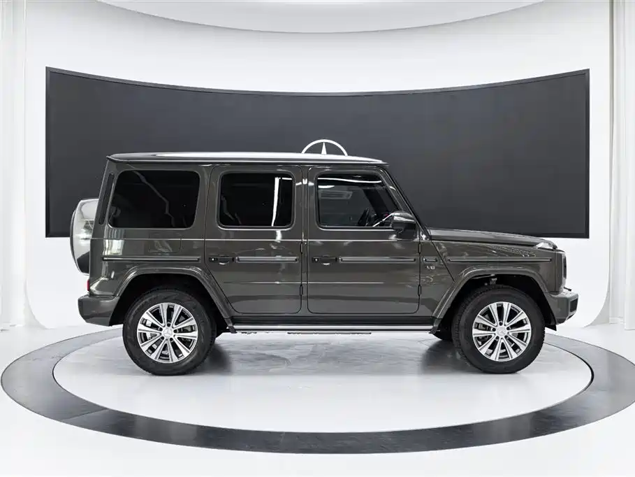 Mercedes-Benz Mercedes-Benz G-Class 2023 G 500 2025 - thumbnail 7