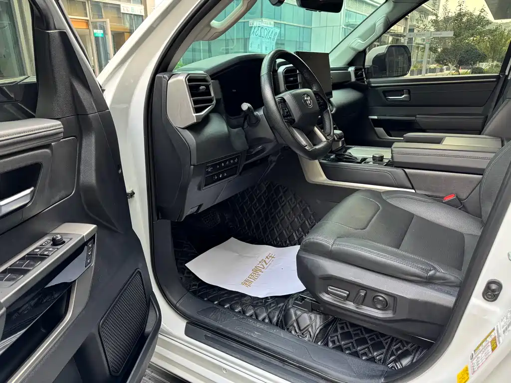 Toyota Toyota Sequoia 2023 3.5T Canadian Specification 2023 - thumbnail 6