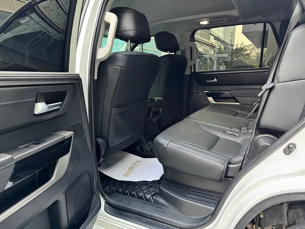 Toyota Toyota Sequoia 2023 3.5T Canadian Specification 2023 - thumbnail 10