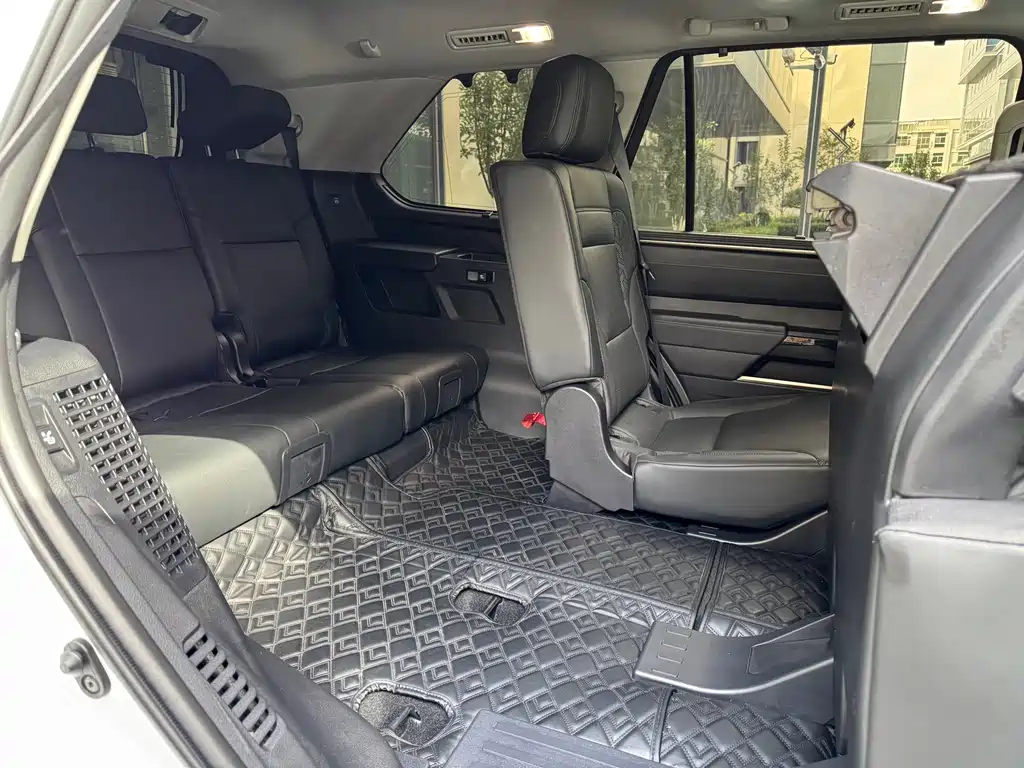 Toyota Toyota Sequoia 2023 3.5T Canadian Specification 2023 - thumbnail 13