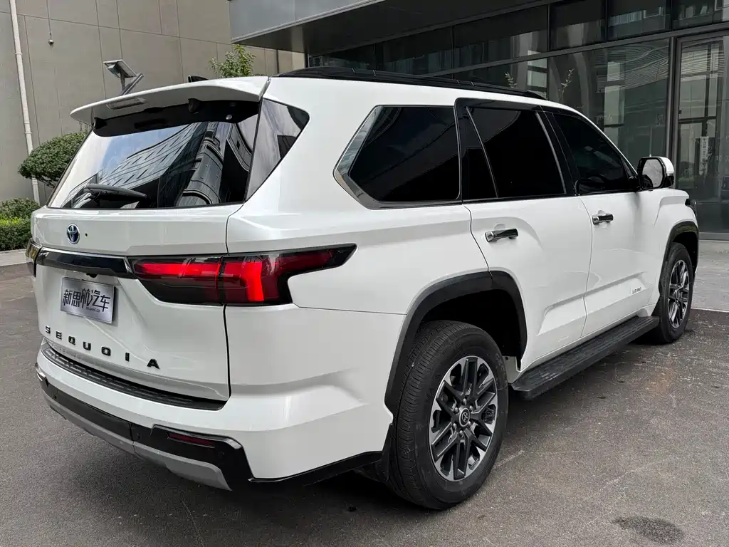 Toyota Toyota Sequoia 2023 3.5T Canadian Specification 2023 - thumbnail 14
