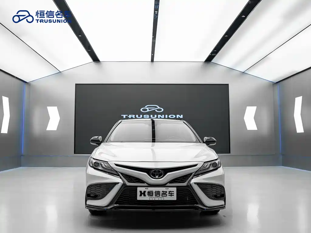 Toyota Toyota Camry 2023 2.5S Knight Edition 2023 - thumbnail 2