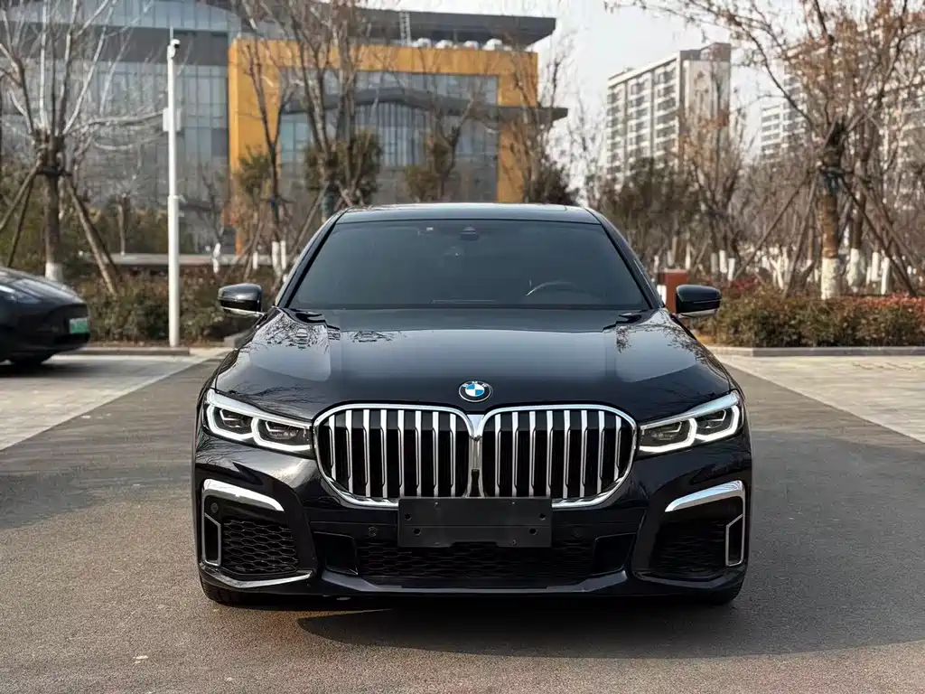 BMW BMW 7 Series 2019 Model Year Facelift 730Li M Sport Package 2020 - thumbnail 2