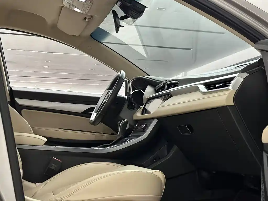 Geely Auto Geely Emgrand 2018 1.5L CVT Luxury Edition 2019 - thumbnail 10