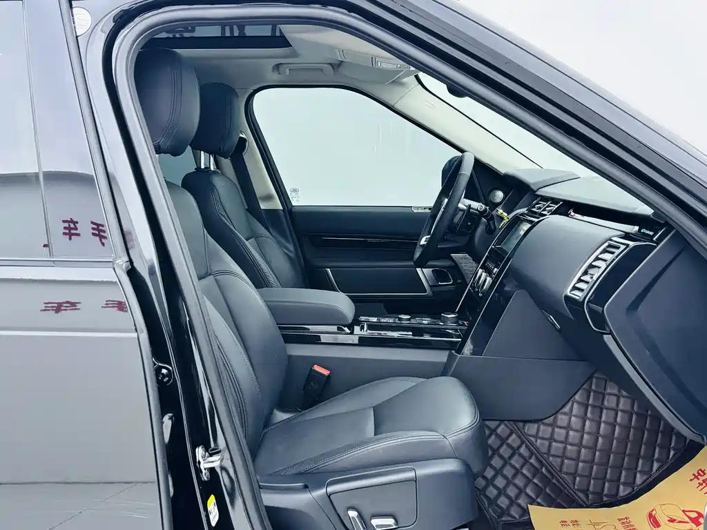 Land Rover Discovery 2018 2.0T Diesel 2018 - thumbnail 16