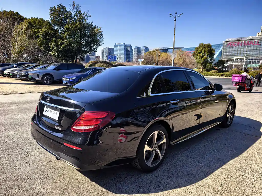 Mercedes-Benz Mercedes-Benz E-Class 2018 Facelift E 300 L Sport Style 2018 - thumbnail 21