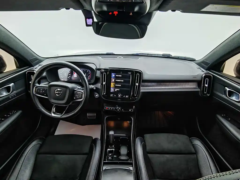Volvo Volvo XC40 2021 T4 AWD Sport Momentum 2021 - thumbnail 14