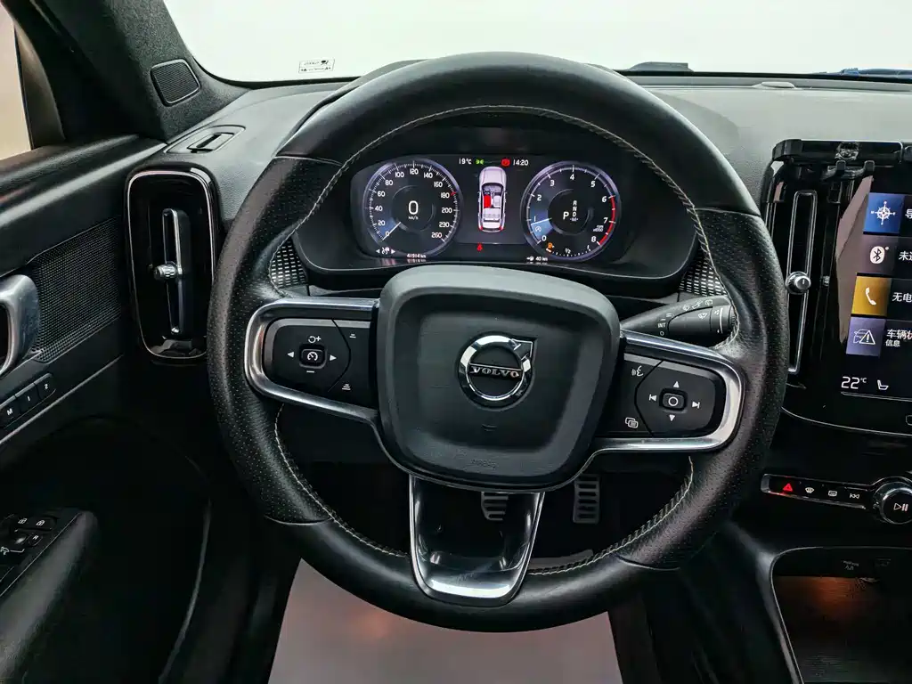 Volvo Volvo XC40 2021 T4 AWD Sport Momentum 2021 - thumbnail 15