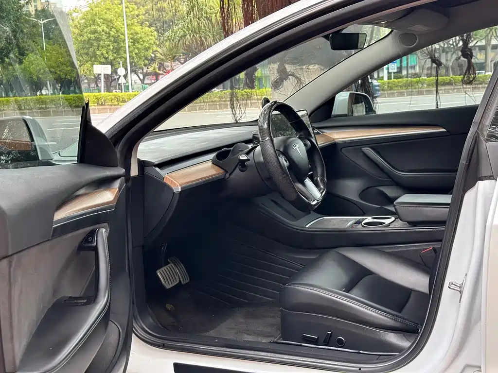 Tesla Model 3 2022 Performance AWD 2022 - thumbnail 6