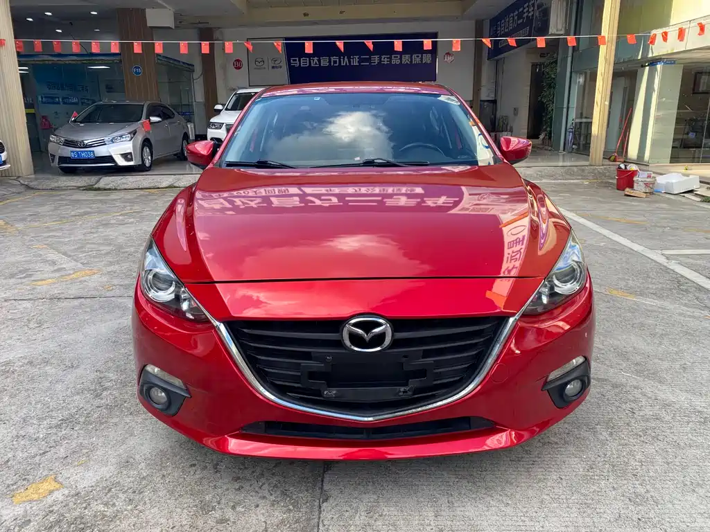 Mazda Mazda 3 Axela 2016 Sedan 1.5L Automatic Comfort 2016 - thumbnail 2