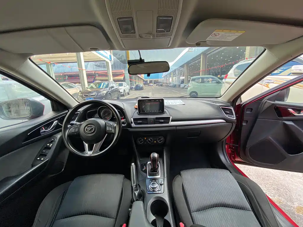 Mazda Mazda 3 Axela 2016 Sedan 1.5L Automatic Comfort 2016 - thumbnail 8