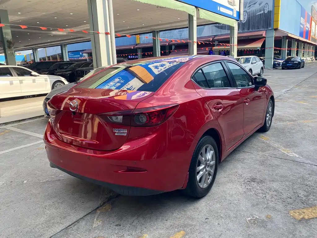Mazda Mazda 3 Axela 2016 Sedan 1.5L Automatic Comfort 2016 - thumbnail 11