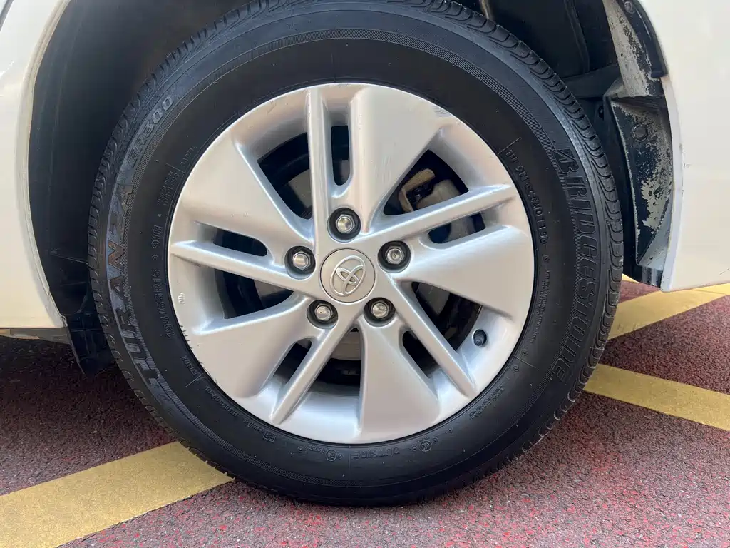Toyota Toyota Corolla 2014 1.6L CVT GL 2015 - thumbnail 15