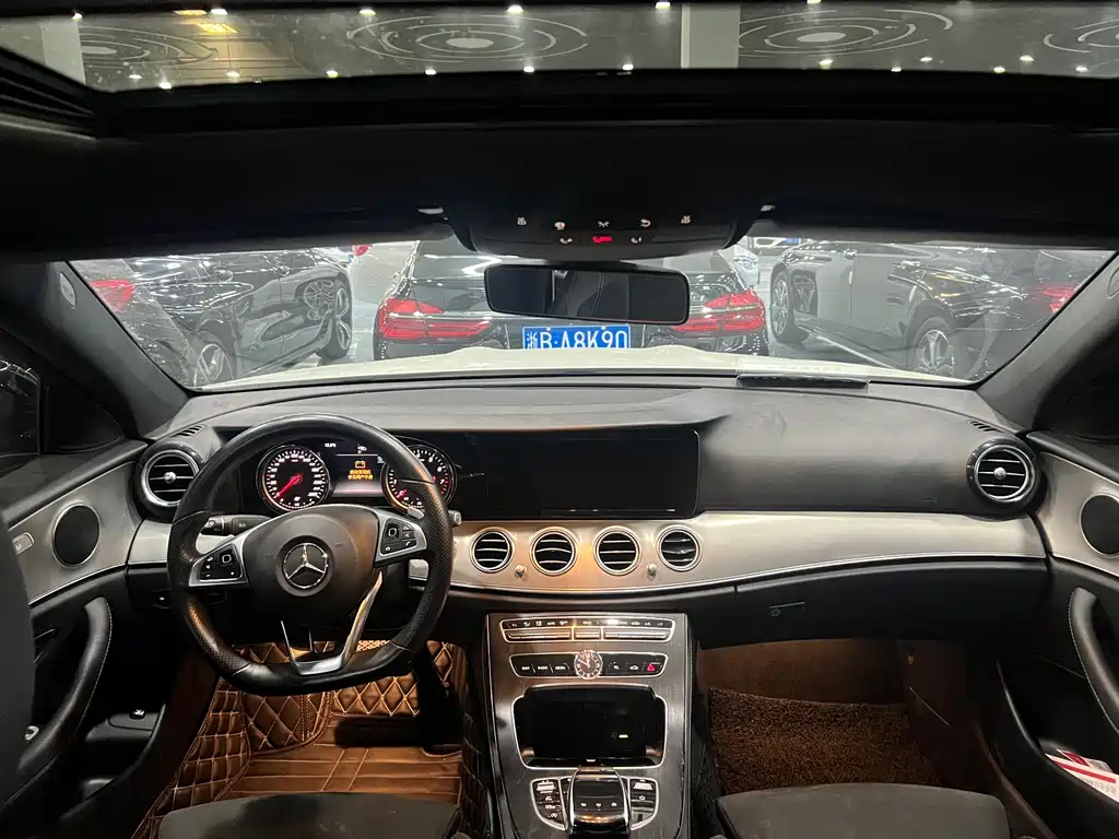 Mercedes-Benz Mercedes-Benz E-Class 2018 E 200 Sport 2018 - thumbnail 7