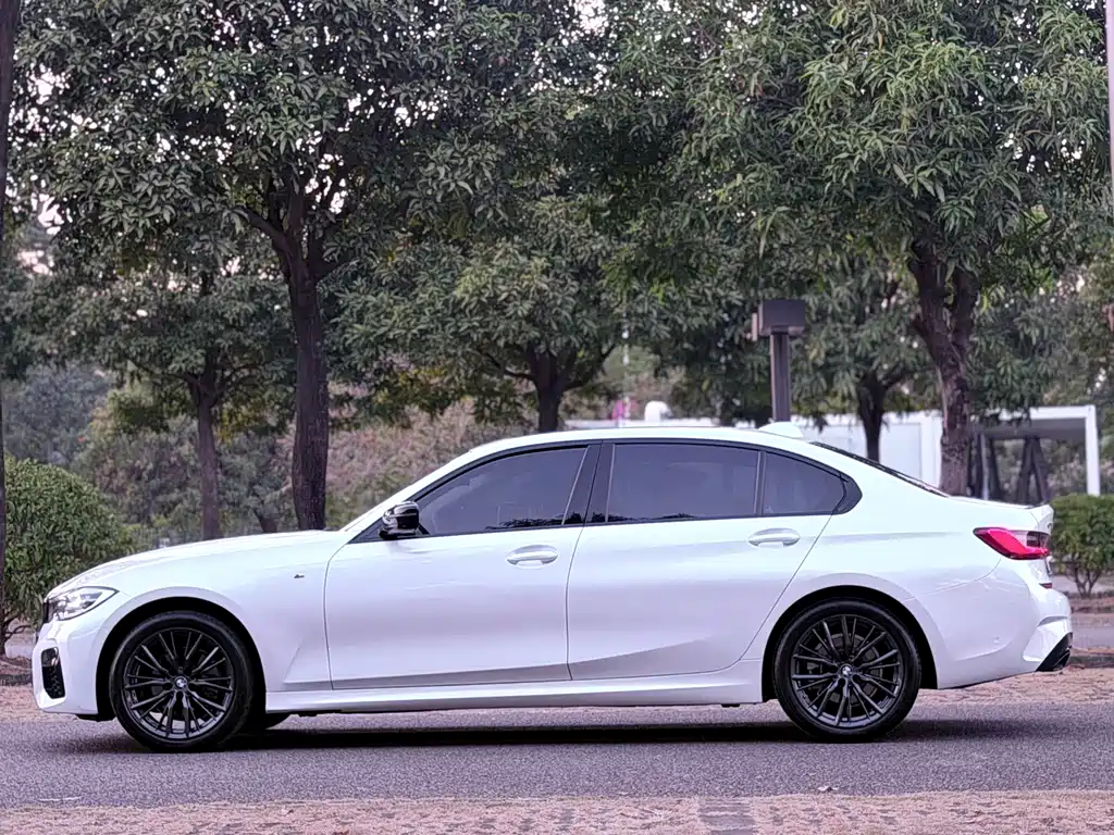 BMW BMW 3 Series 2021 Model Update 2 325Li M Sport Night Package 2021 - thumbnail 29