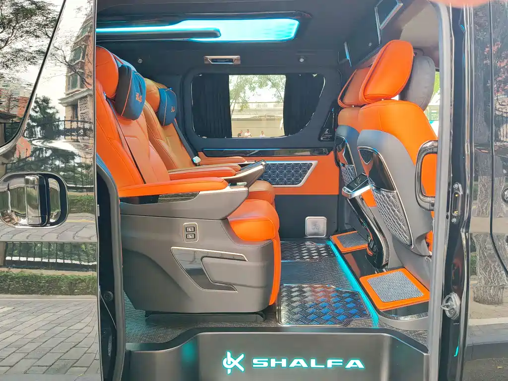 Toyota HIACE 2025 3.5L Automatic 2025 - thumbnail 7