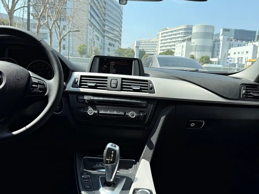 BMW BMW 3 Series 2015 316Li Fashion Edition 2015 - thumbnail 8