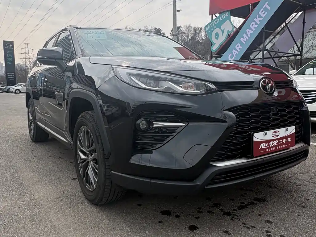 Toyota Venza 2023 2.0L CVT AWD Luxury Plus Edition 2023 - thumbnail 3