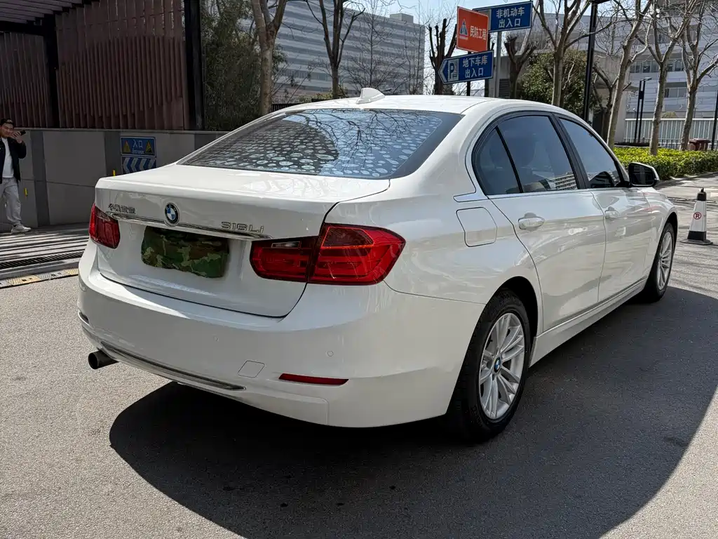 BMW BMW 3 Series 2015 316Li Fashion Edition 2015 - thumbnail 11