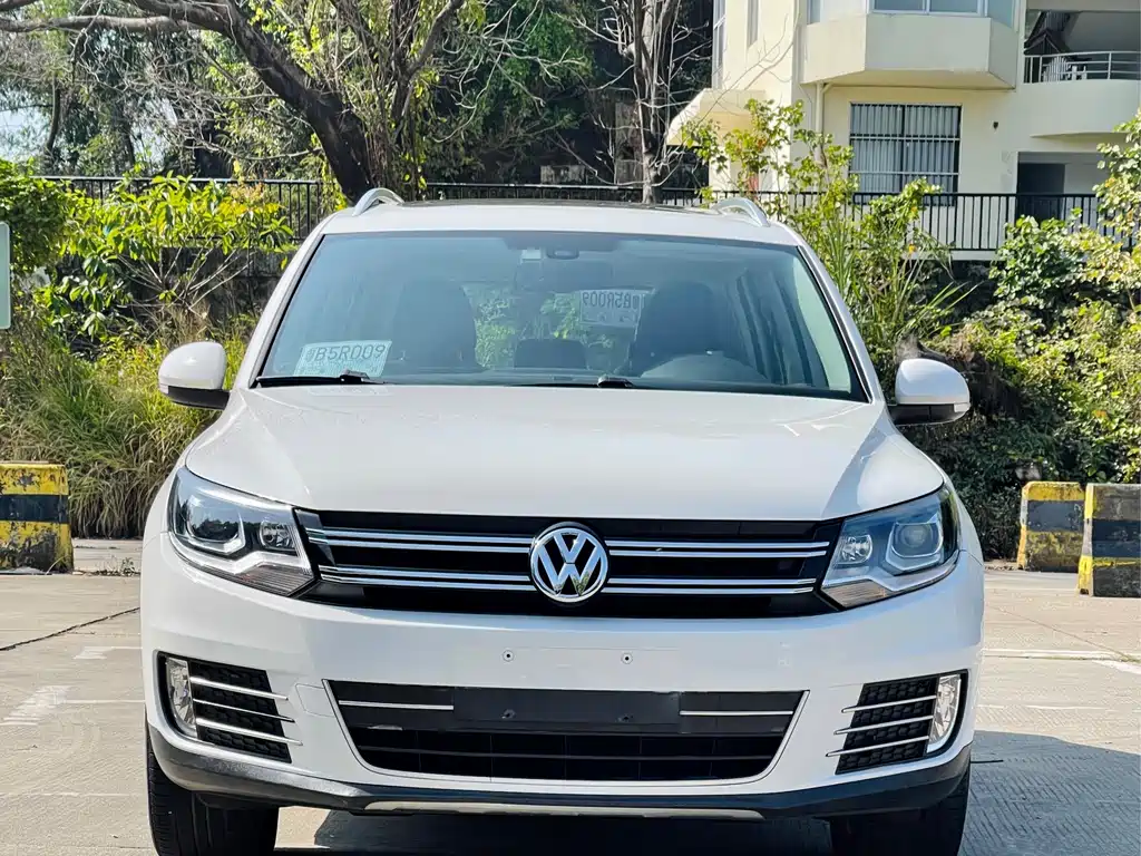 Volkswagen Tiguan 2016 300TSI Automatic 2WD Luxury Edition 2016 - thumbnail 2