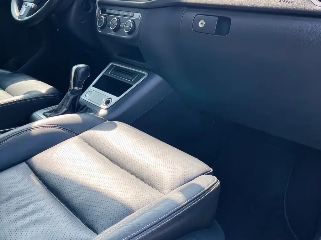 Volkswagen Tiguan 2016 300TSI Automatic 2WD Luxury Edition 2016 - thumbnail 15
