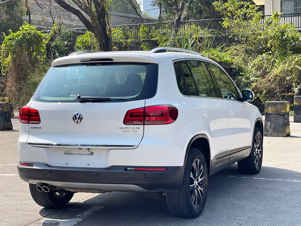 Volkswagen Tiguan 2016 300TSI Automatic 2WD Luxury Edition 2016 - thumbnail 27