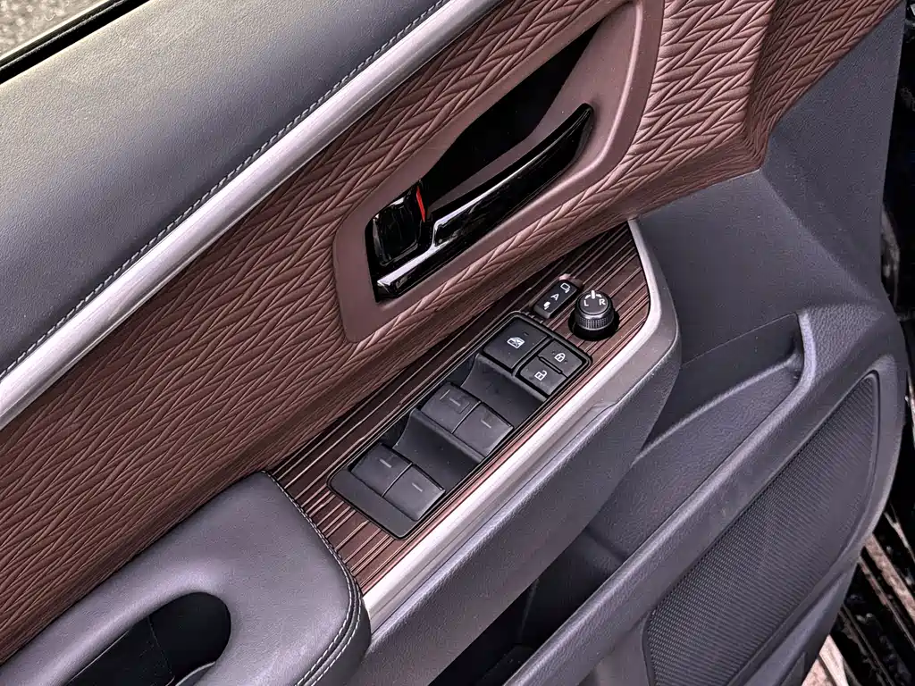Toyota Toyota Sienna 2024 2.5L Hybrid LE 2026 - thumbnail 13