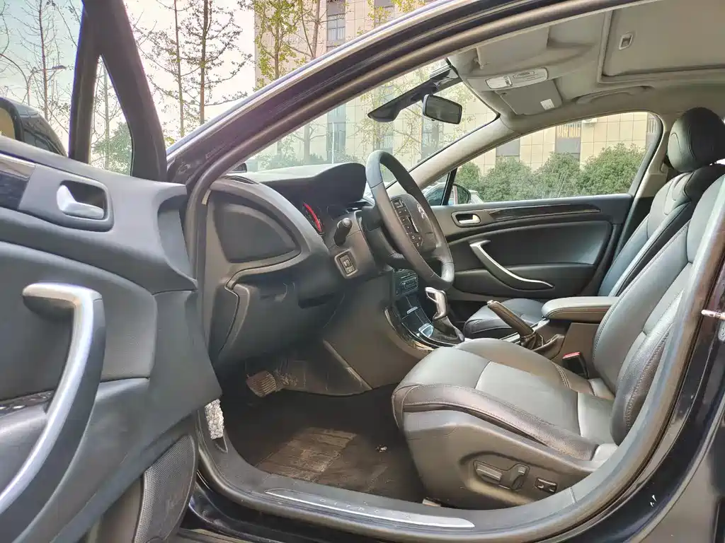 Citroen Citroën C5 2014 2.0L Automatic Premium Edition 2014 - thumbnail 5