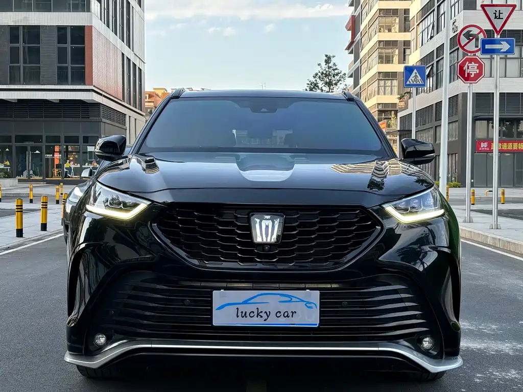 Toyota Crown Kluger 2022 2.5L HEV AWD Premium Edition 2022 - thumbnail 2